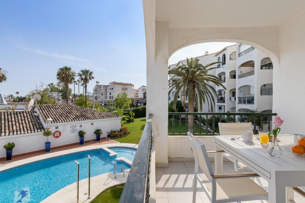 Erisa 25 by IVI Real Estate - 2