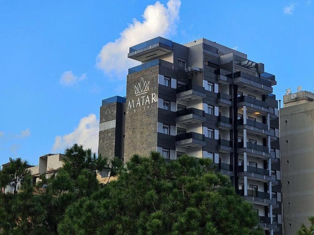 Matar Residence - Spacious Hotel Suites in Beirut, Al Bawsharīyah
