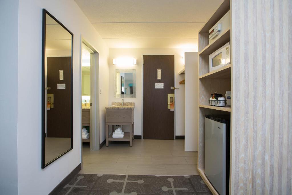 Howard Johnson By Wyndham Mystic Photo 18