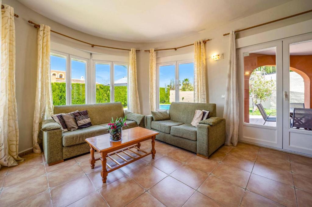 Villa Pomelo Blanco by Villa Plus - 4
