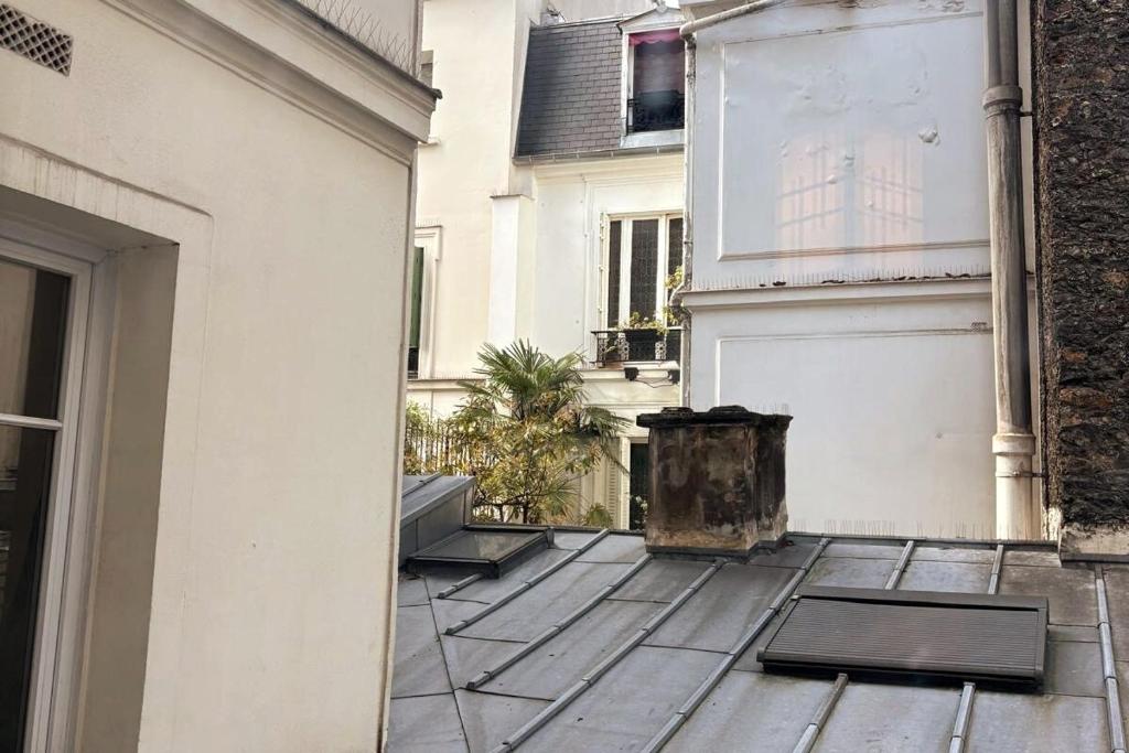 Pleasant apt wagram neighborhood - 3