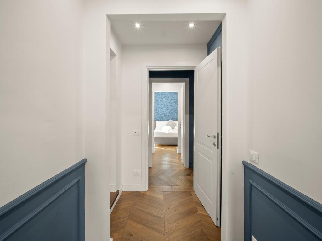 Four Season's Ghibellina Luxury Apartment 300 mt from Duomo - 4