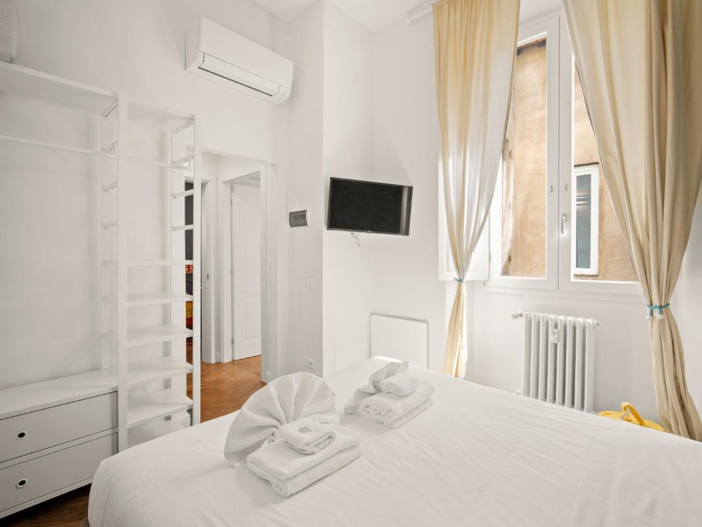 Four Season's Ghibellina Luxury Apartment 300 mt from Duomo - 3