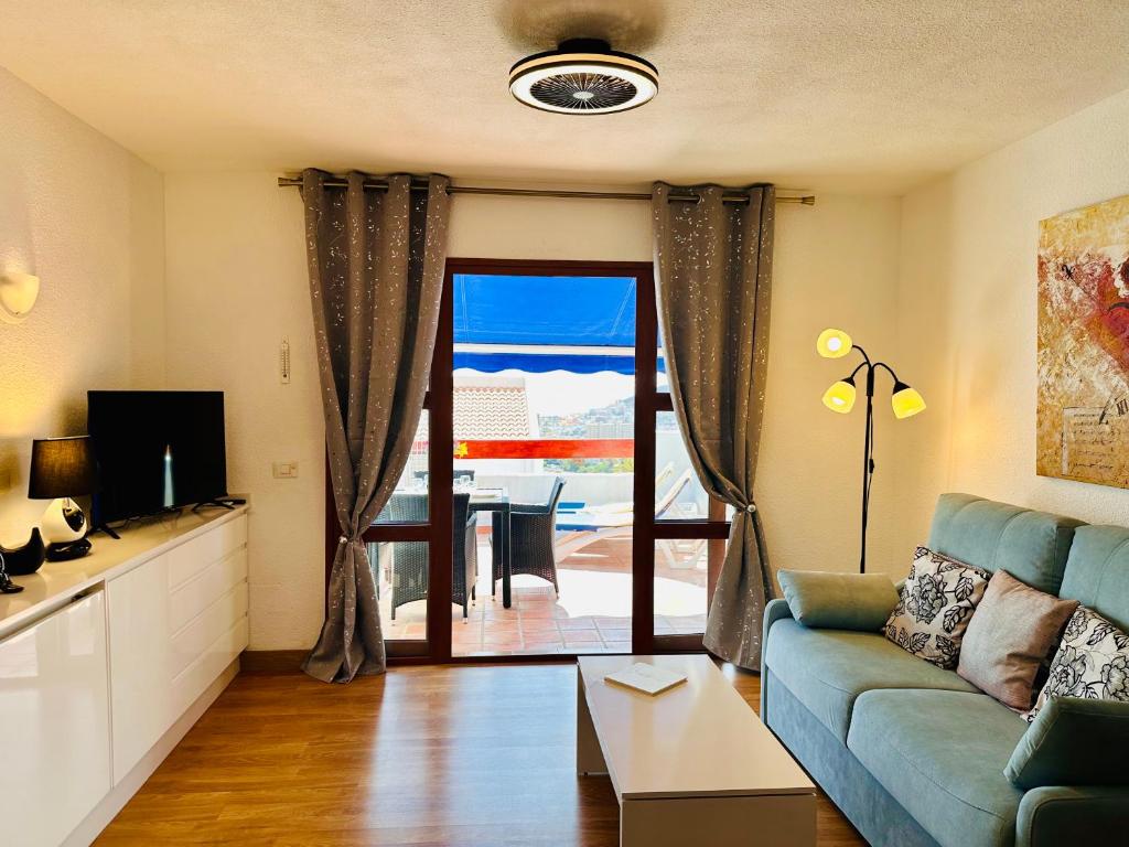 Cozy Sunset view studio at Port Royale with heated pool and free Wi-Fi - 5