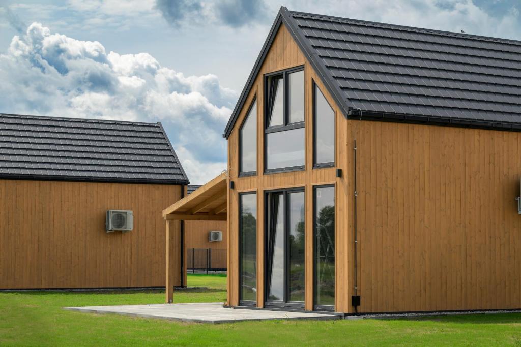 Między Tałtami, Skorupki