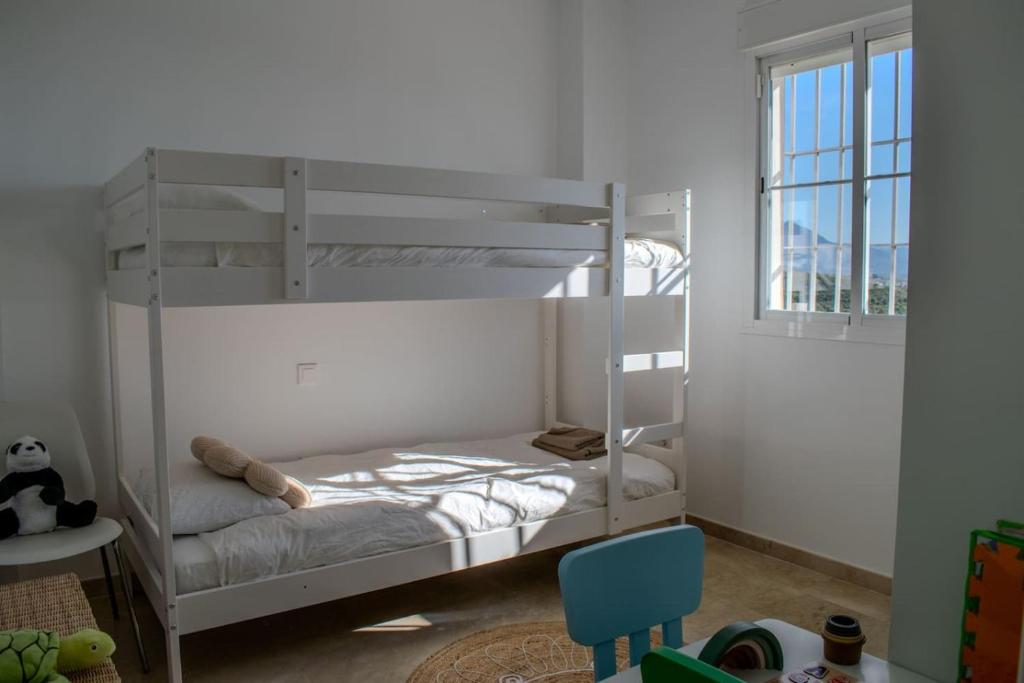 3BR Family apartment with pool - 3