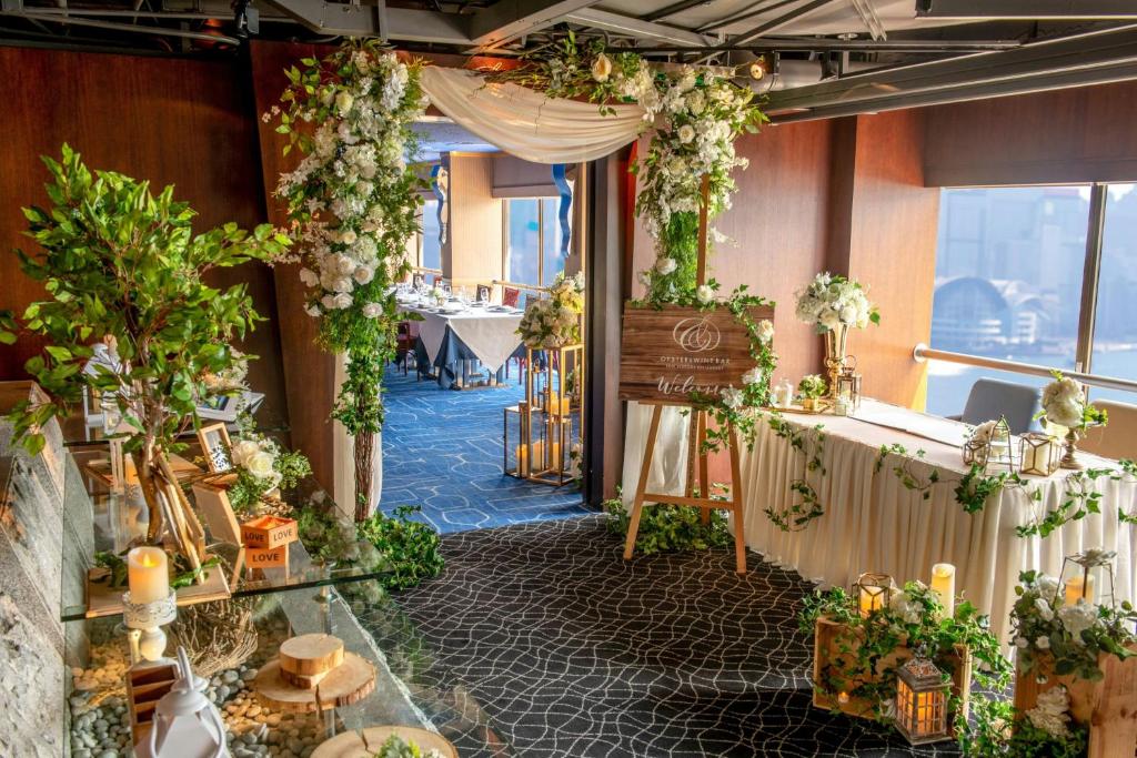 Banquet hall