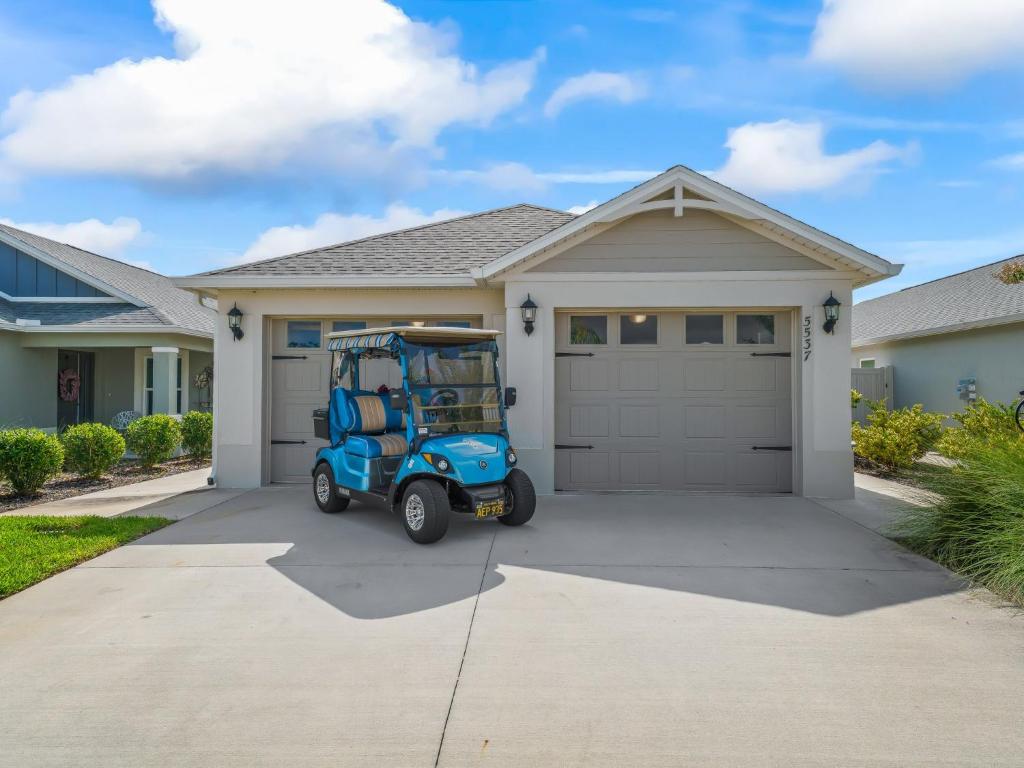 5537 Z6 HAMMOCK AT FENNEY by REMAX PREMIER REALTY, The Villages