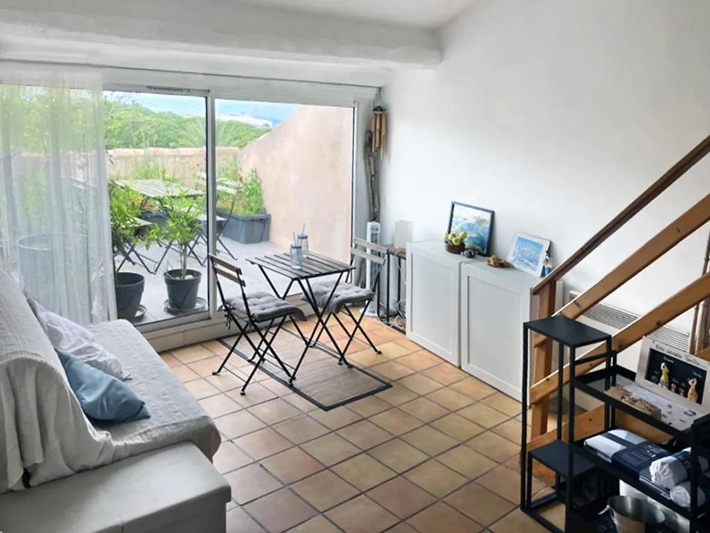 Appartement contemporain à La Seyne-sur-Mer, 30 m², terrasse - 4