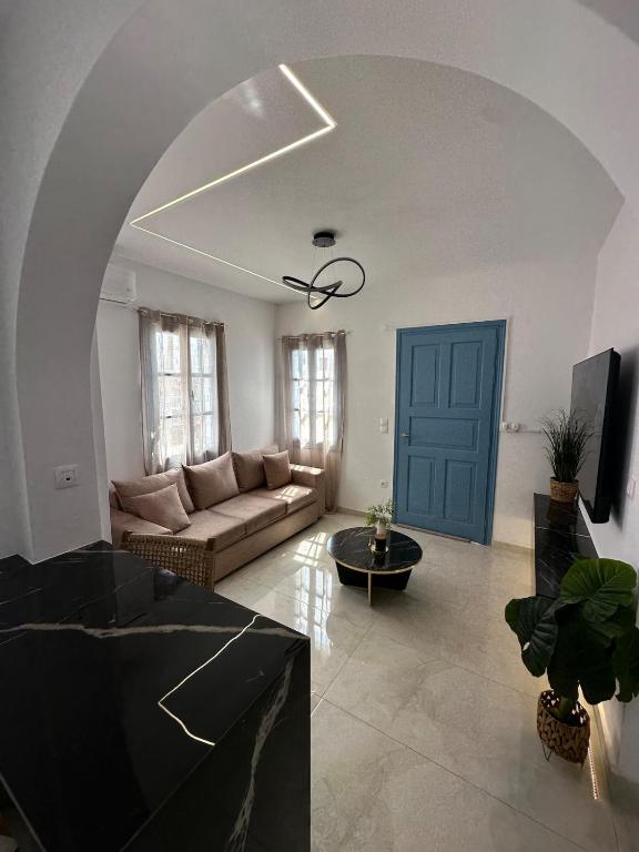 Vision Home - 300m from Ornos Beach, Ornos