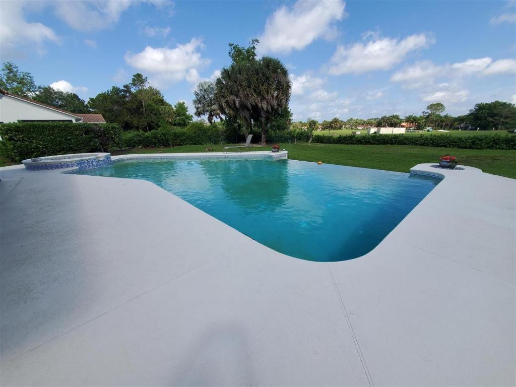 Tranquility at Swiss, Clermont