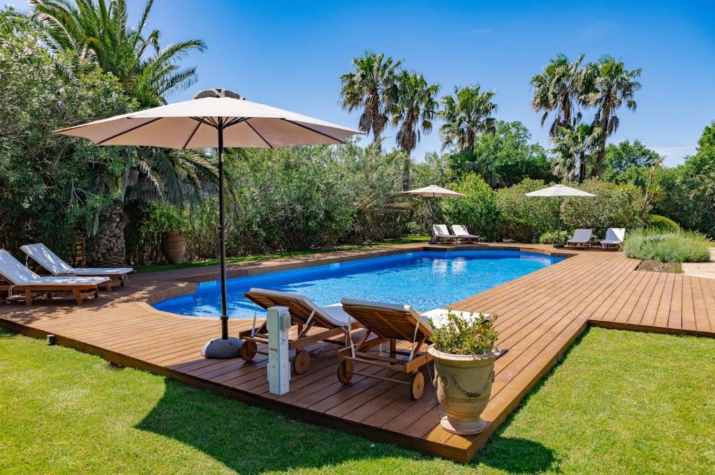 Superbe Villa, Piscine chauffée, jardin, climatisée, Plan-de-la-Tour