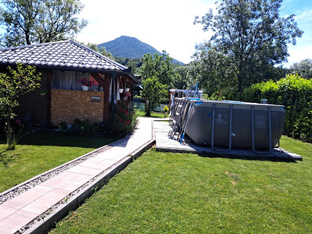 AM Una Lux House - 3