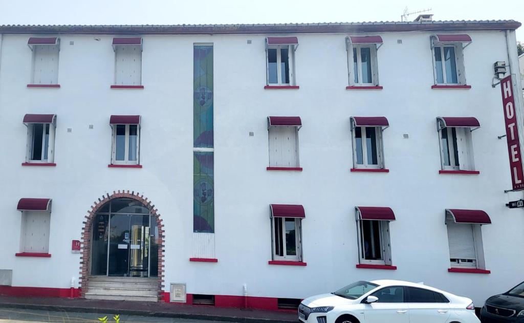 Hotel Les Rosiers - 2