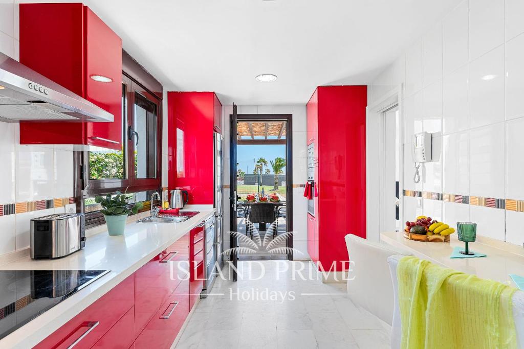 Heated Pool Villa in the Heart of Amarilla Golf GV8 - 5