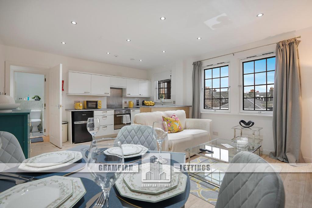 George Street Apartment - Grampian Lettings, Aberdeen