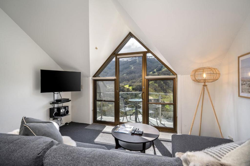 Lantern 33 - Balcony, Thredbo