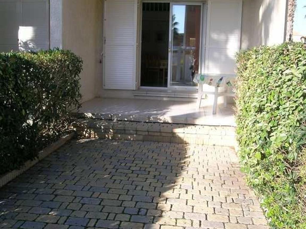 Pavillon 6 Pers avec Piscine et Parking, Proche Plage - FR-1-781-90 - 2