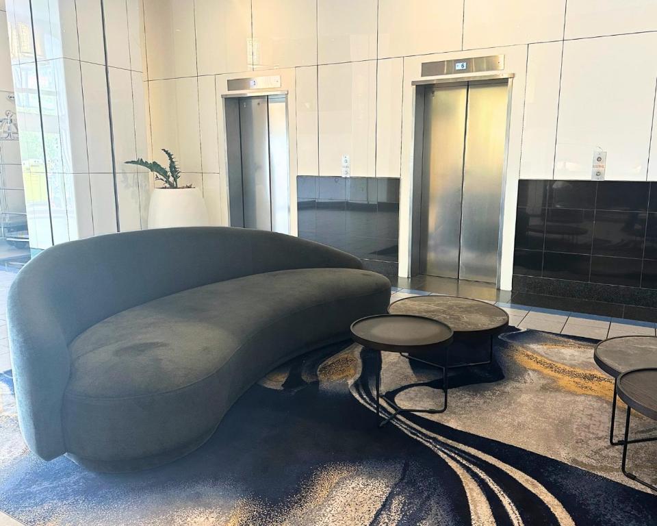 Lobby, Edit Auckland Central in Auckland