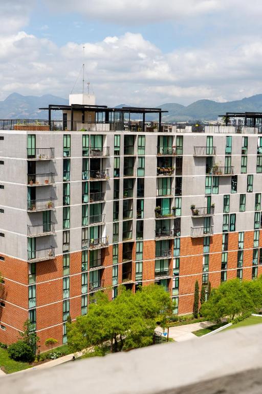 Cielo Uno Uno, El Rodeo