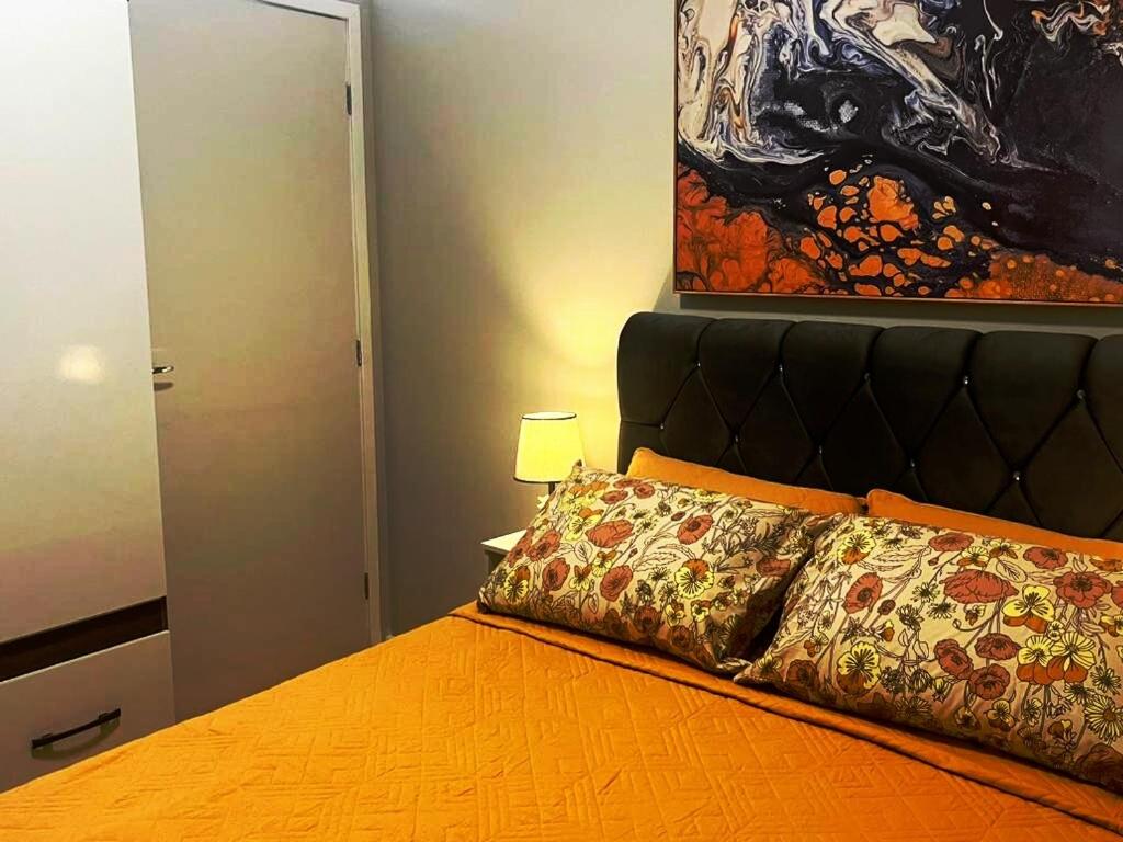 505-Kitinete Central com WiFi, Londrina