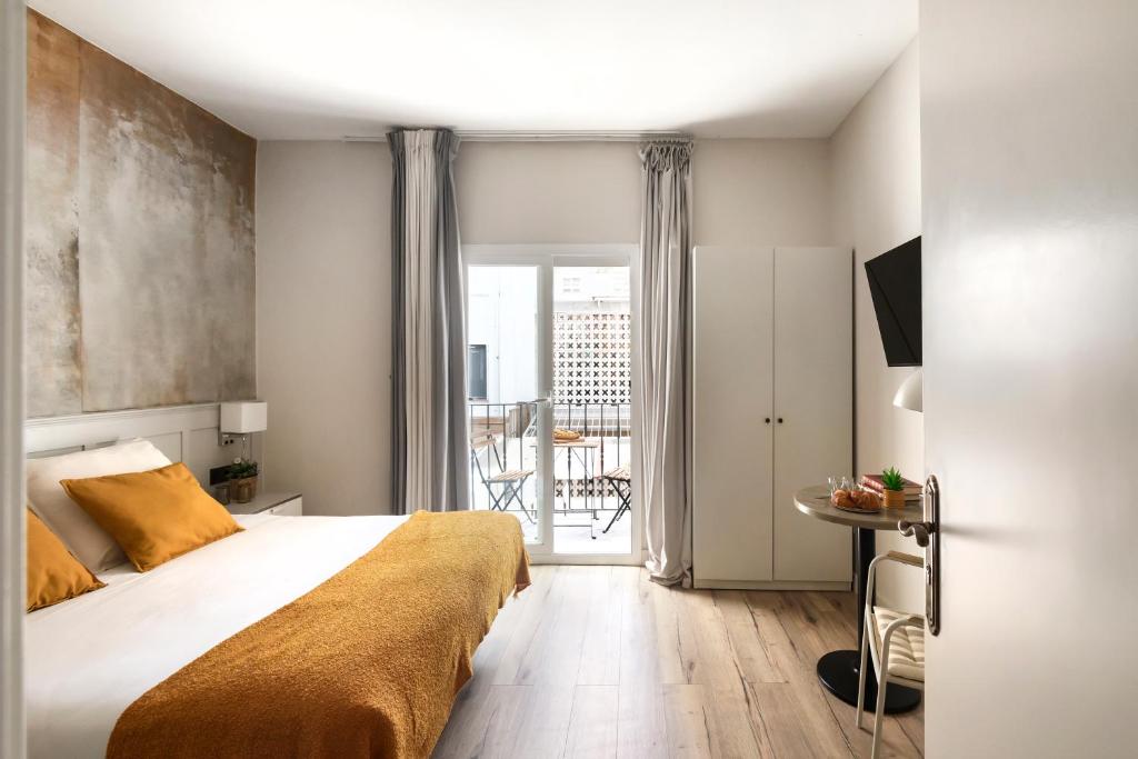 Rainbow Sitges, Sitges