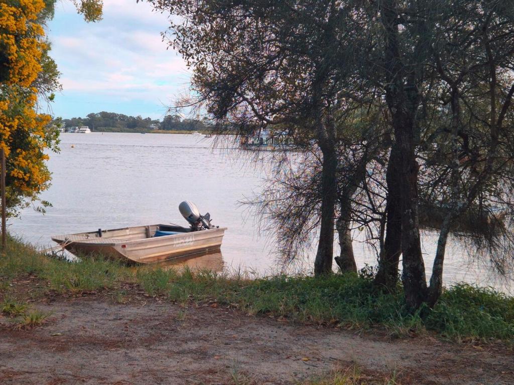 River front views, Tewantin