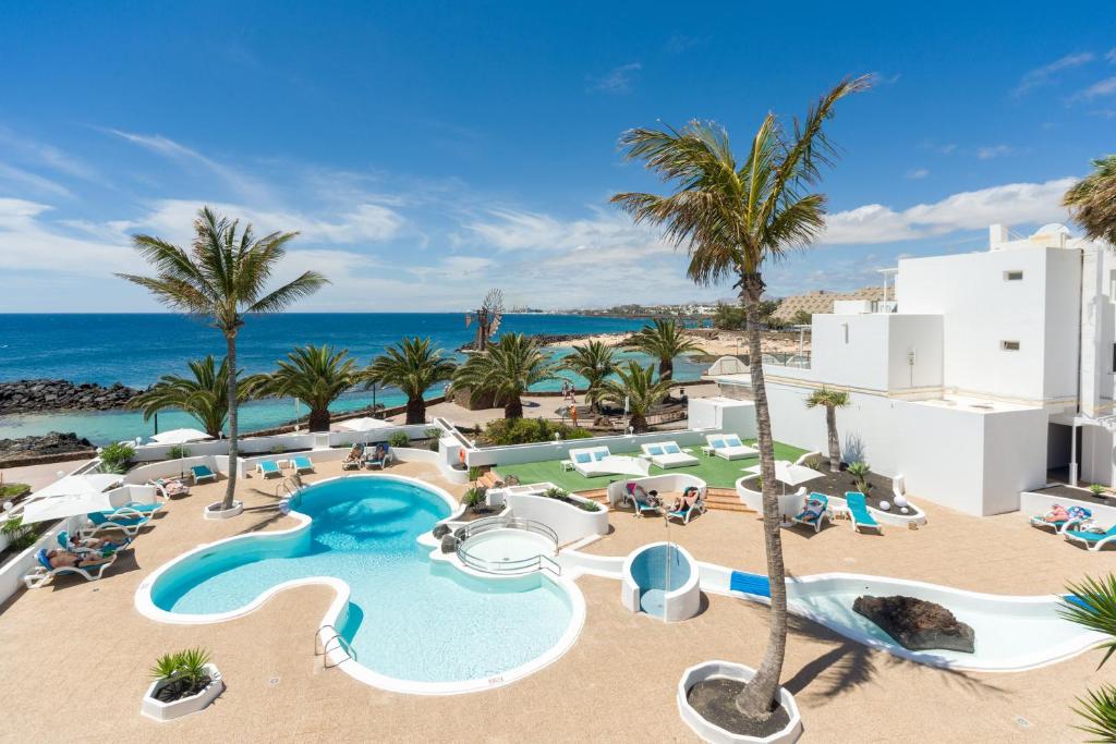 Neptuno Suites - Adults Only — Hotel in Lanzarote