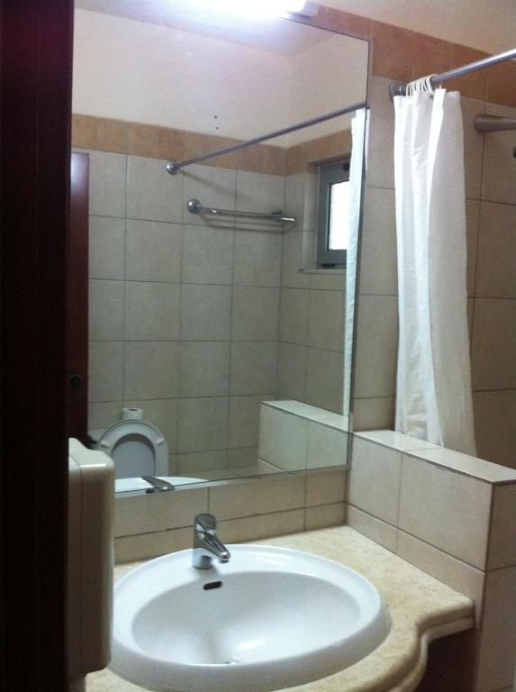 Olgas Paradise Apartments — Hotel rooms in Kos Town, South Aegean