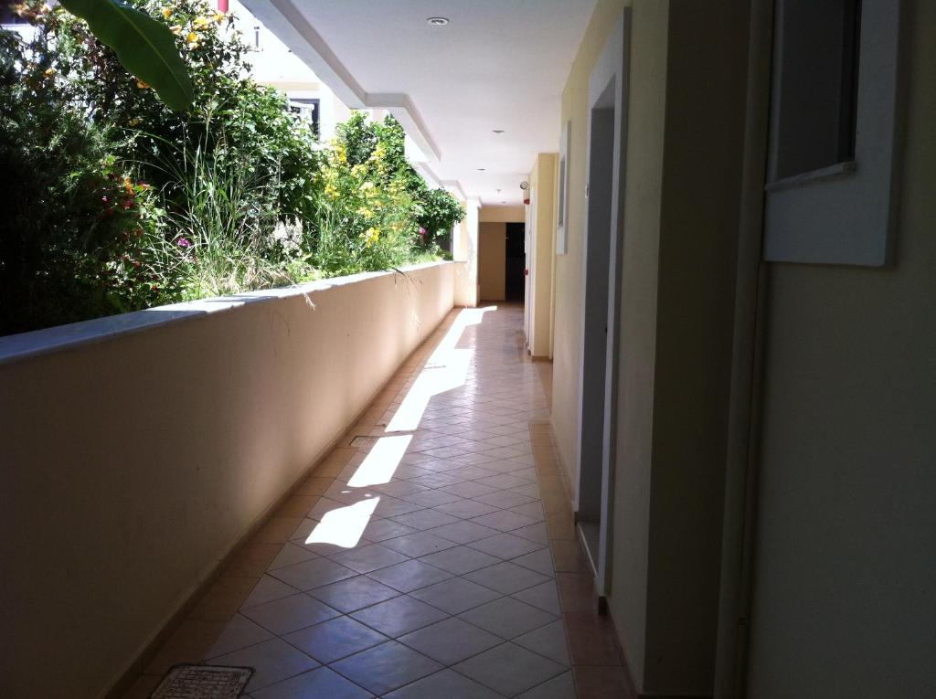Olgas Paradise Apartments — Hotel building in Kos Town, South Aegean