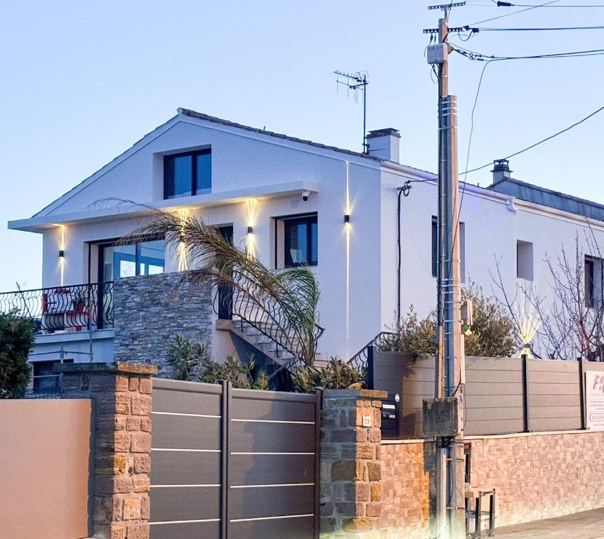 Top of House, private Pool Spa 7 people - 3