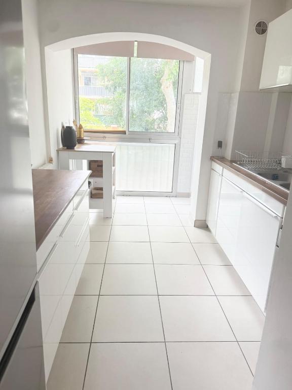 Le Tilleul F2 cosy proche centre - 2