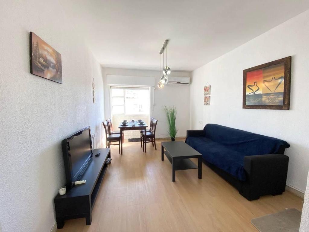 Just by the Sea, Qiryat Yam