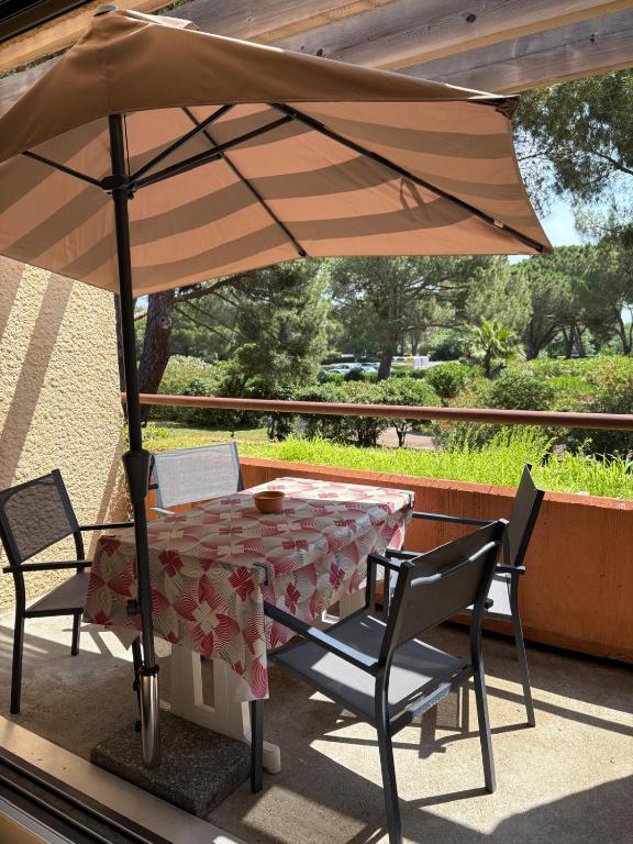 St Cyprien golf appart avec terrasse et piscine - 2