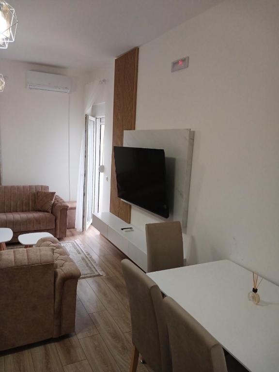L&D Apartments - 2