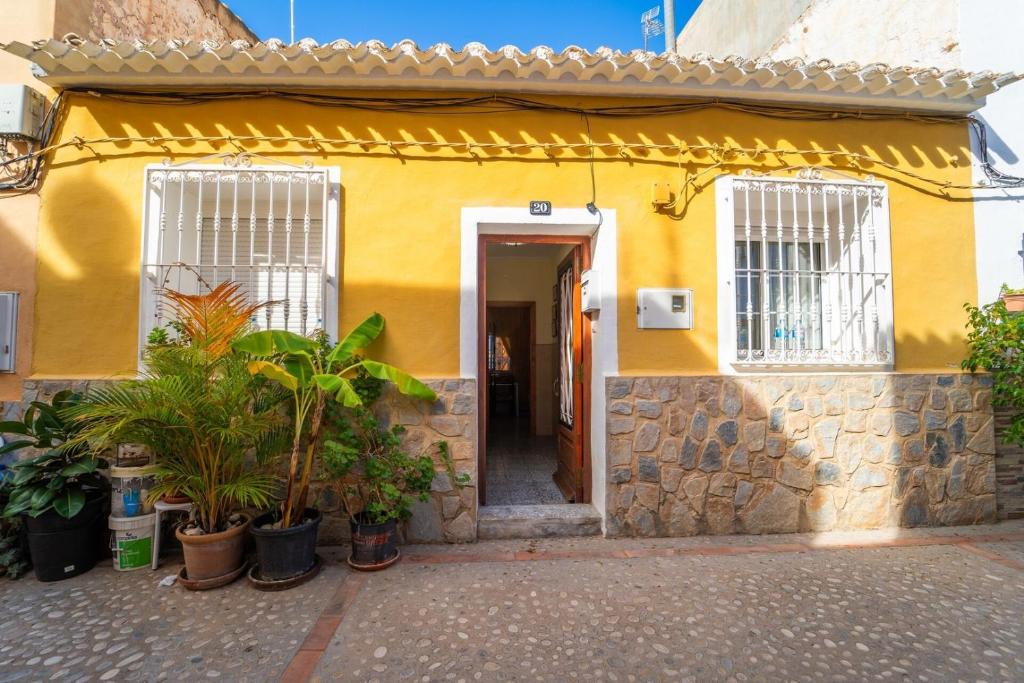 Quaint Vintage House near the Beach in Villajoyosa - 1
