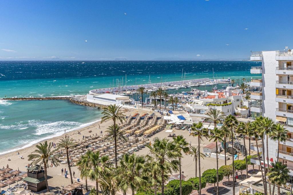 Beachfront Penthouse in Marbella: Seaviews - 5