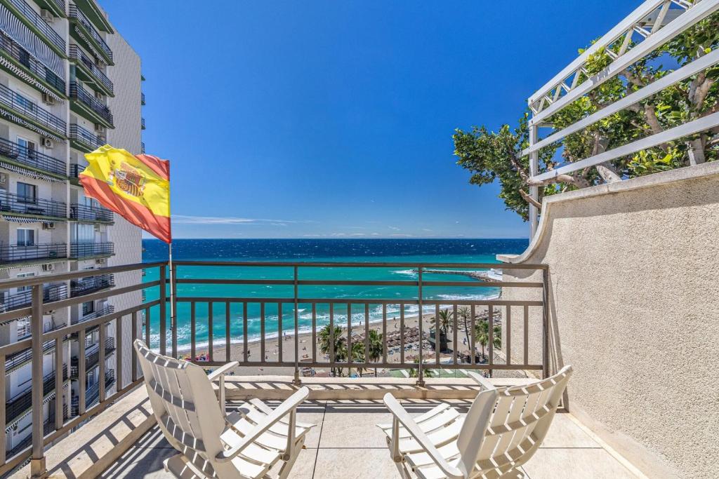 Beachfront Penthouse in Marbella: Seaviews - 1