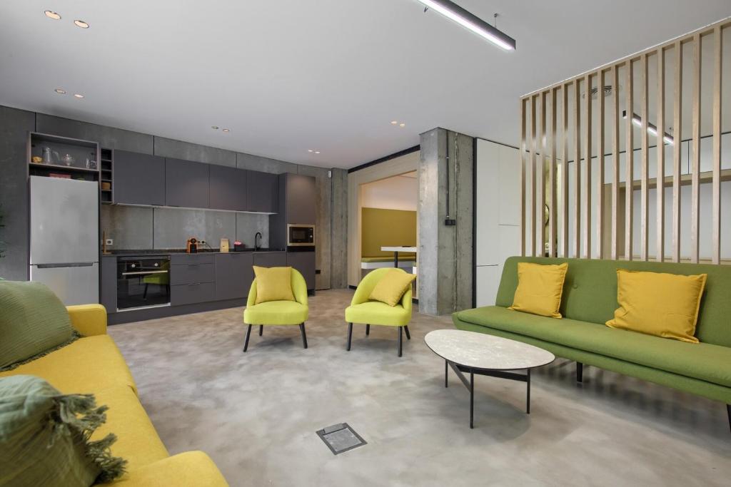Madrid Rastro Studio Modern Apartment by La Latina, Мадрид