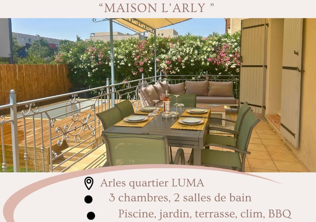 Maison LARLY Arles Swimming pool - 1