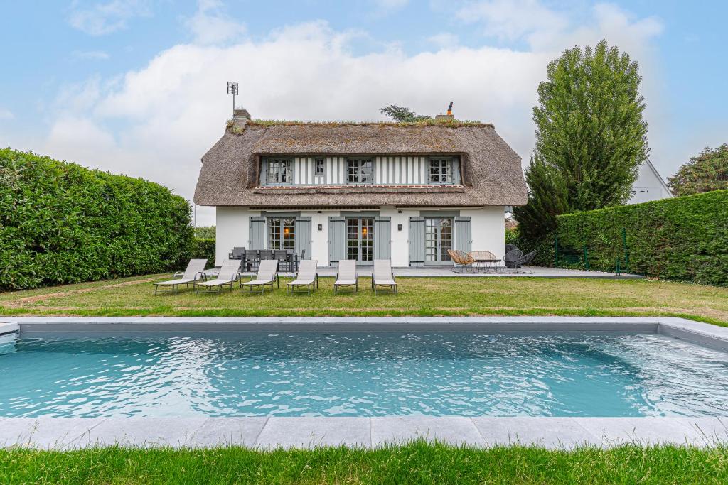 Luxueuse Chaumière 4 Chambres avec Piscine - 1