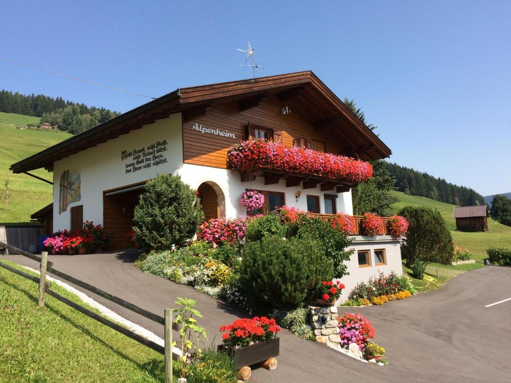 Haus Alpenheim - 1