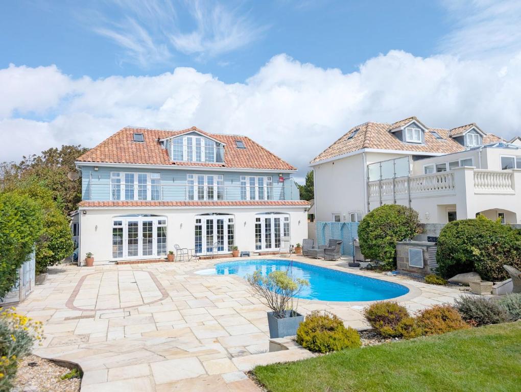 The Dunes - Swimming Pool, Bognor Regis