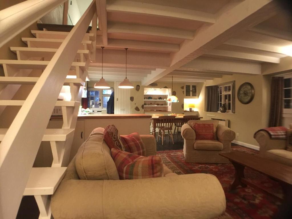 Old Hundredth , Kingston, Kingsbridge, Devon, UK, Kingsbridge