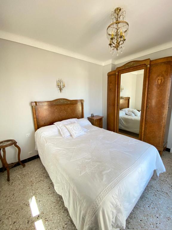 Appartement dans Villa à Antibes avec Vue Mer - 4