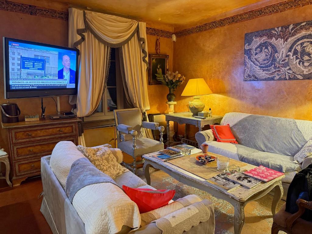 Appartement de luxe au cœur de Saint-Tropez - 2