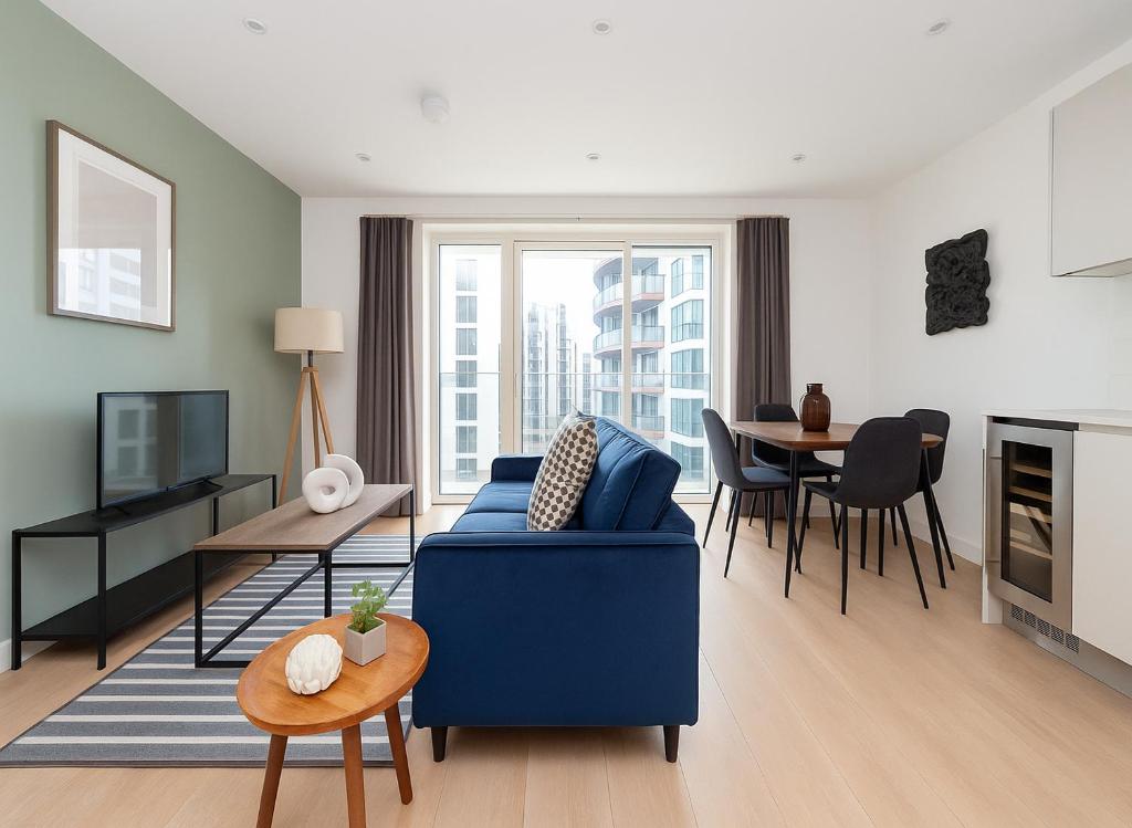 Bright & Modern Flat with Great Transport in Woolwich, Woolwich