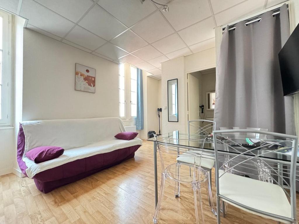 Appartement proche facs - 2