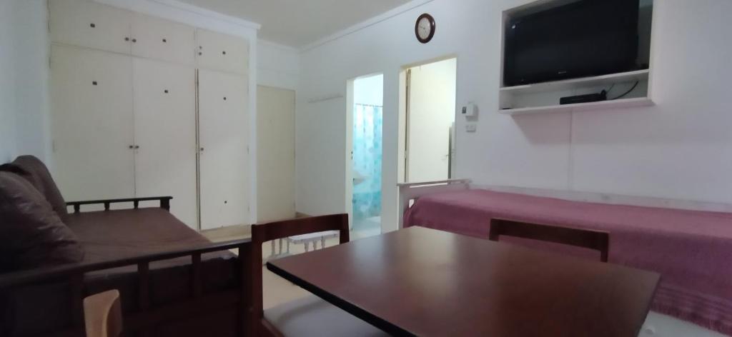 Depto Moreno1 zona centro 3 personas - 3