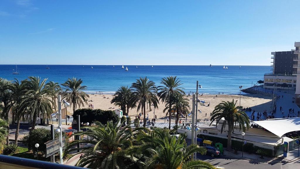 Port-Beach Alicante 1 - 2